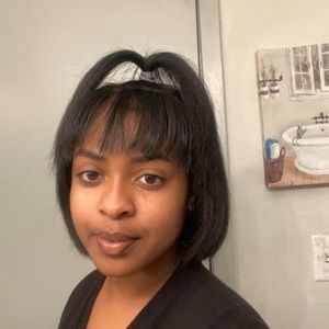 Meet your Posher, Cecelia